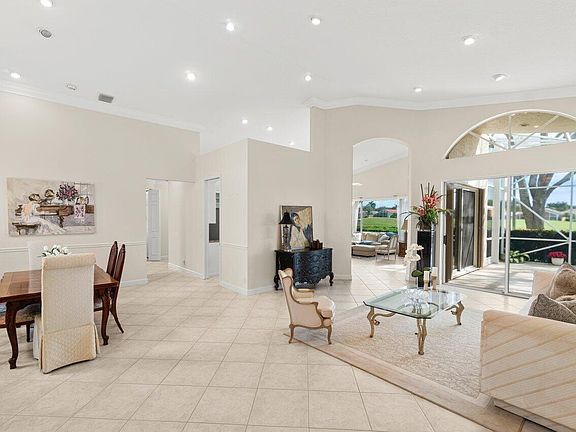 4th image of 6836 Chimere Terrace