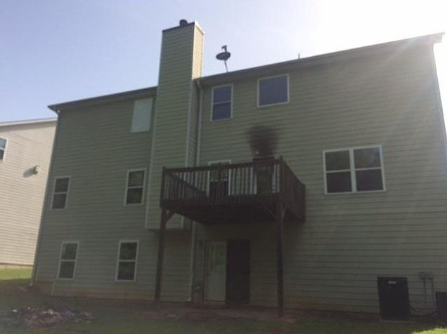 2nd image of 2737 Palmview Ct SW