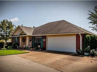 142 Villa Way, Clinton, MS 39056
