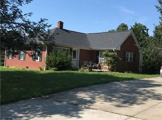 627 Allred Mill Rd, Mount Airy, NC 27030