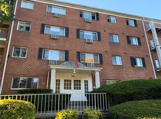 2345 Palmer Ave APT 3H, New Rochelle, NY 10801