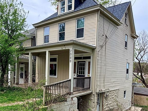 2nd image of 2088 Plainview Ave