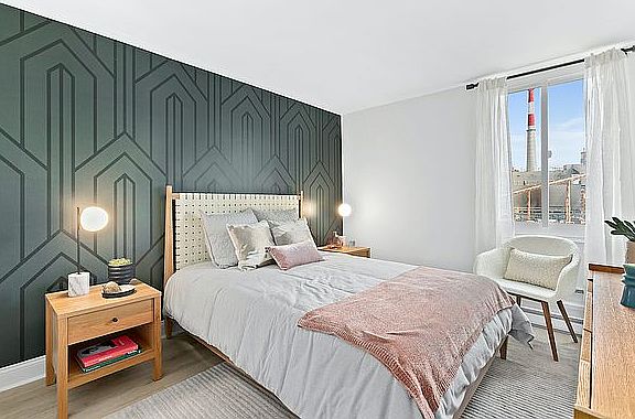 4th image of 540 Main St APT 448