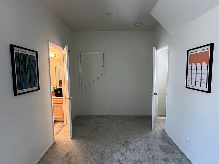 106 Library Ln — Photo 3