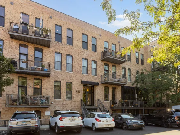 3133 N Lakewood Ave APT 2F, Chicago, IL 60657