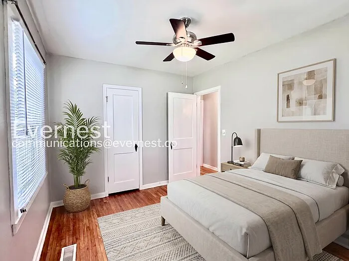 3807 E 22nd St — Photo 17