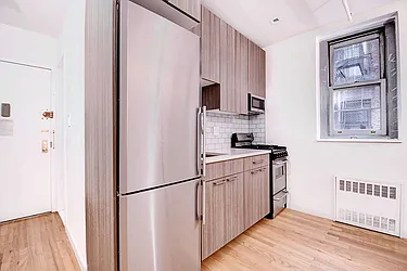 Rented by Urbane Brokerage