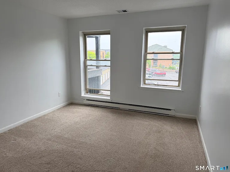 140 Kane St #C1 — Photo 9
