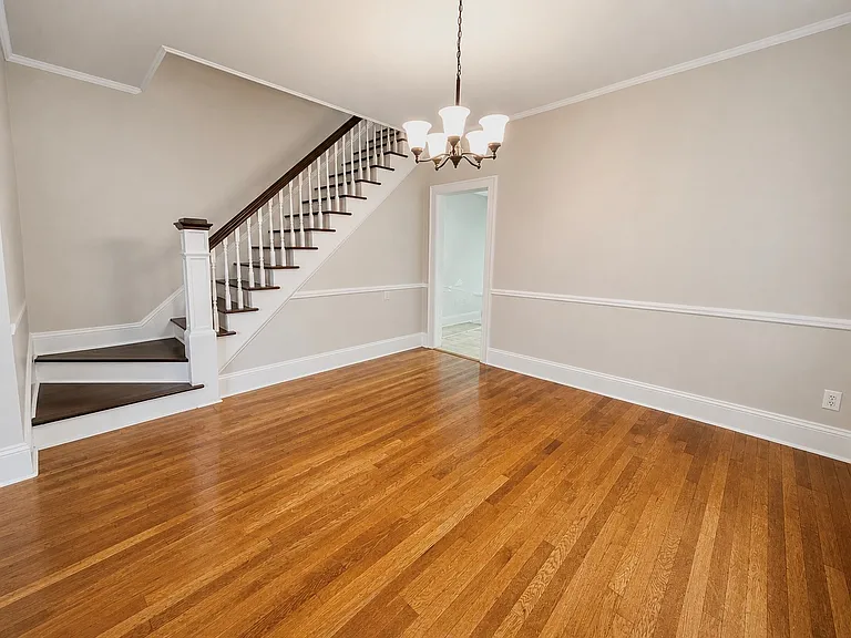 78 S Pine Ave #2 — Photo 4