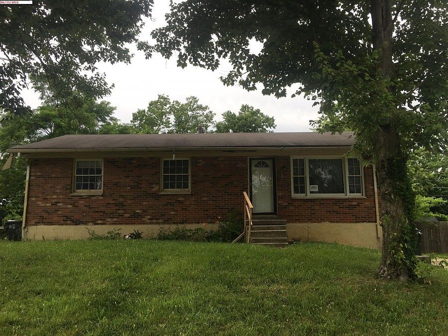 1st image of 1863 Balfour Dr