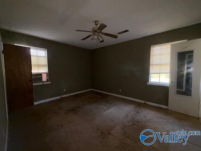 2nd image of 806 Kennilworth Rd SW