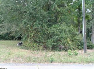 310 Morgan St, Greer, SC 29651