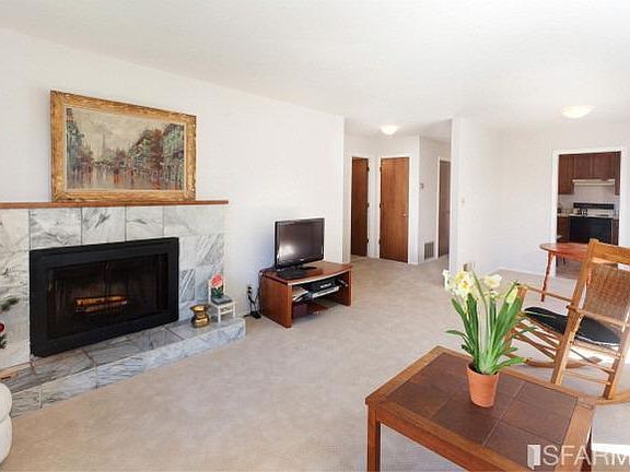 4th image of 1098 Page St APT 201