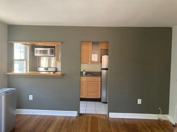 5316 8th Rd S APT 4, Arlington, VA 22204
