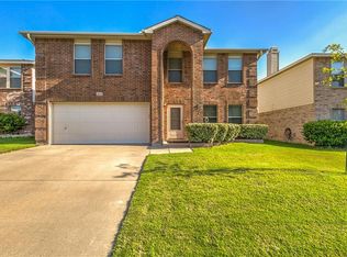 2032 Navada Way, Justin, TX 76247