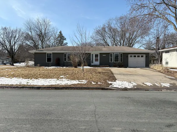 9101 Northwood Pkwy, New Hope, MN 55427