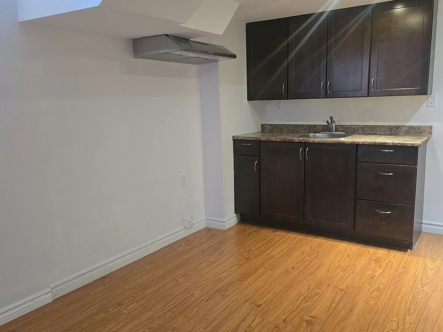 1 bed, $1,800 — Photo 2
