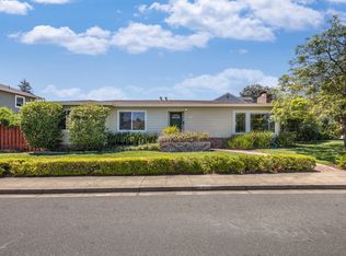 208 Garnet Ave, San Carlos, CA 94070