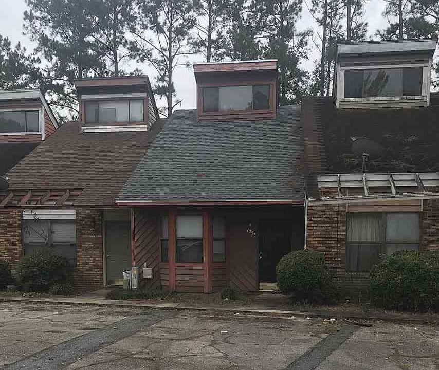 1st image of 1253 E Orange Ave