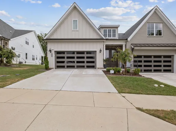 3006 Wiltshire Park Pl, Hermitage, TN 37076