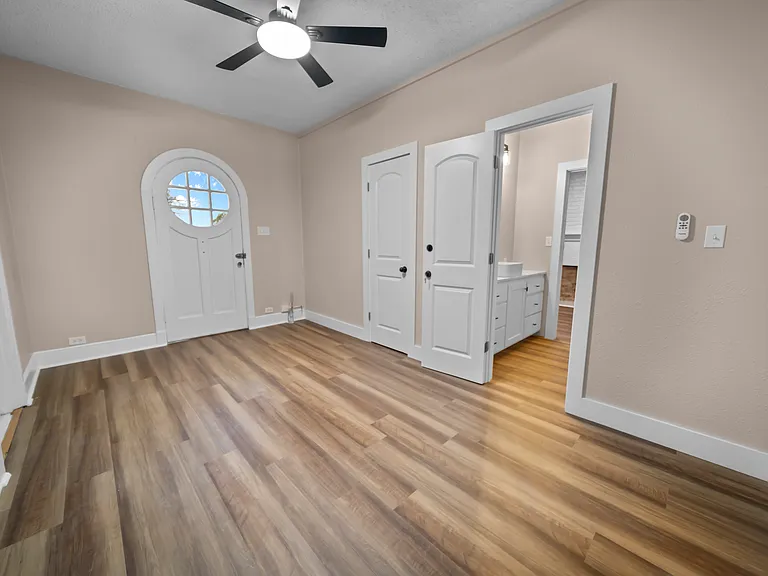 436 S Fannin Ave — Photo 12