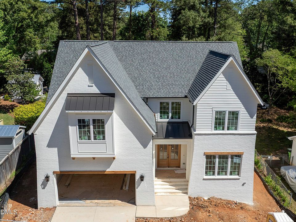 1st image of 621 Duke Dr