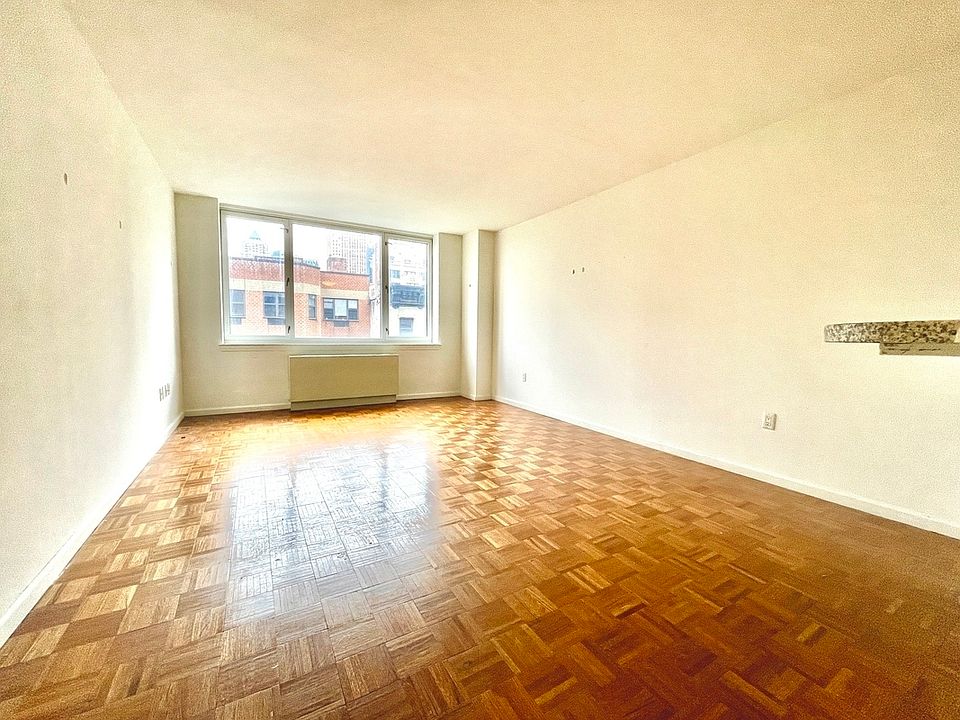 1st image of 350 W 43rd St APT 6H