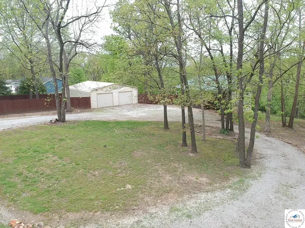 11925 Crooked Arrow Pl, Warsaw, MO 65355