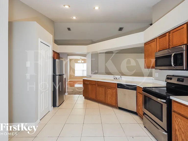 3774 Rollingsford Cir — Photo 7