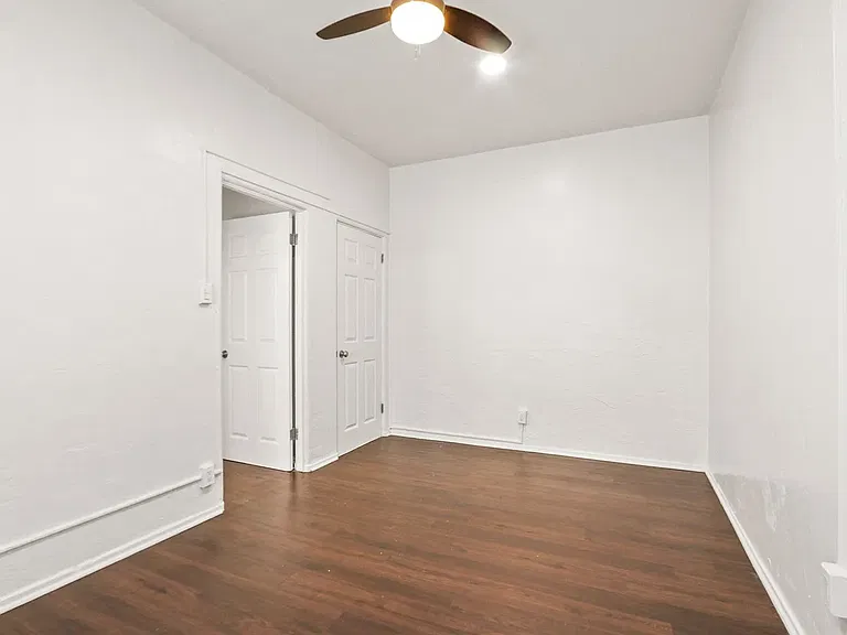 Silverlake Towers — Photo 12