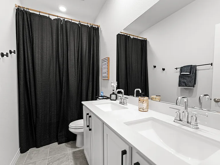9917 Tacoma Dr — Photo 11