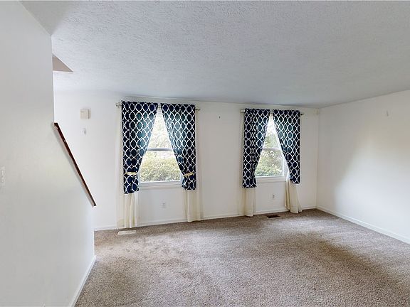 5th image of 242 Oberlin Dr