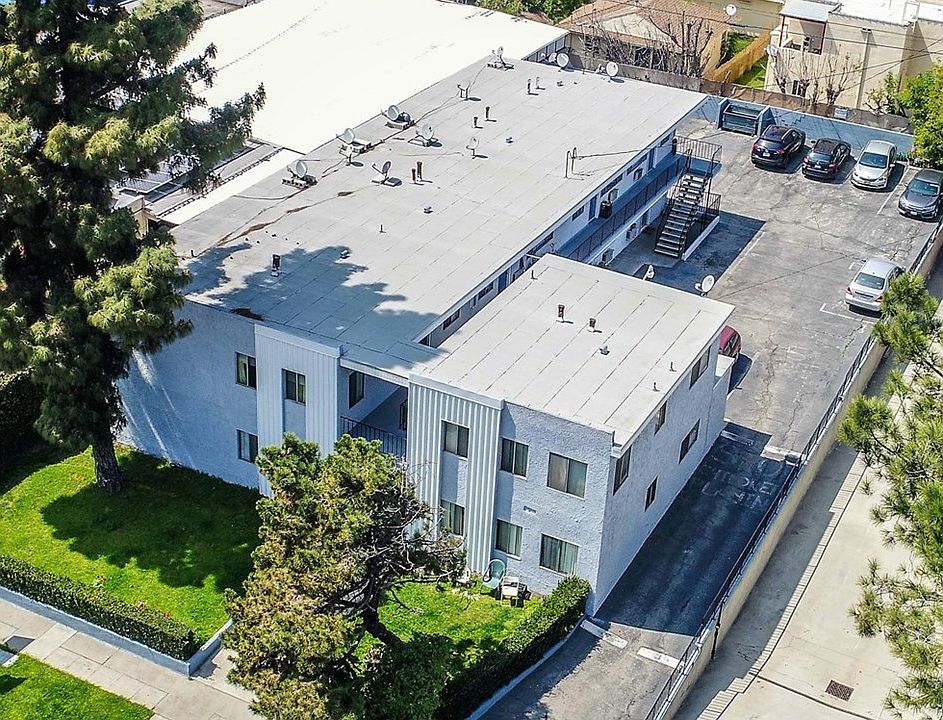 1st image of 317 Western Ave