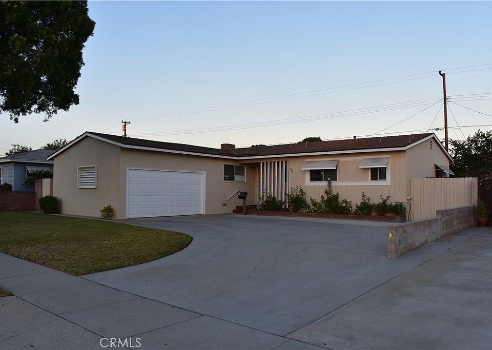 1st image of 7926 San Rafael Dr