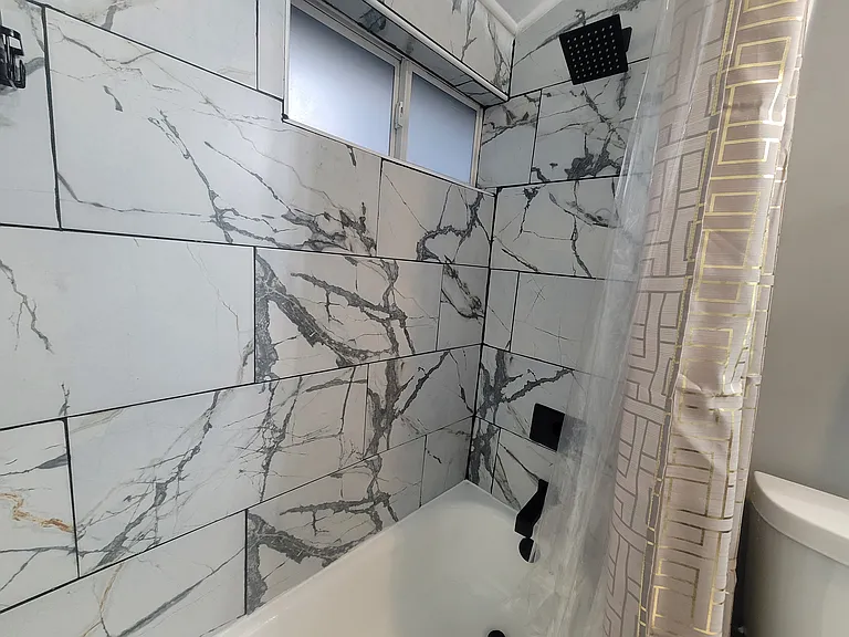 2818 N Capitol Ave #2 — Photo 23