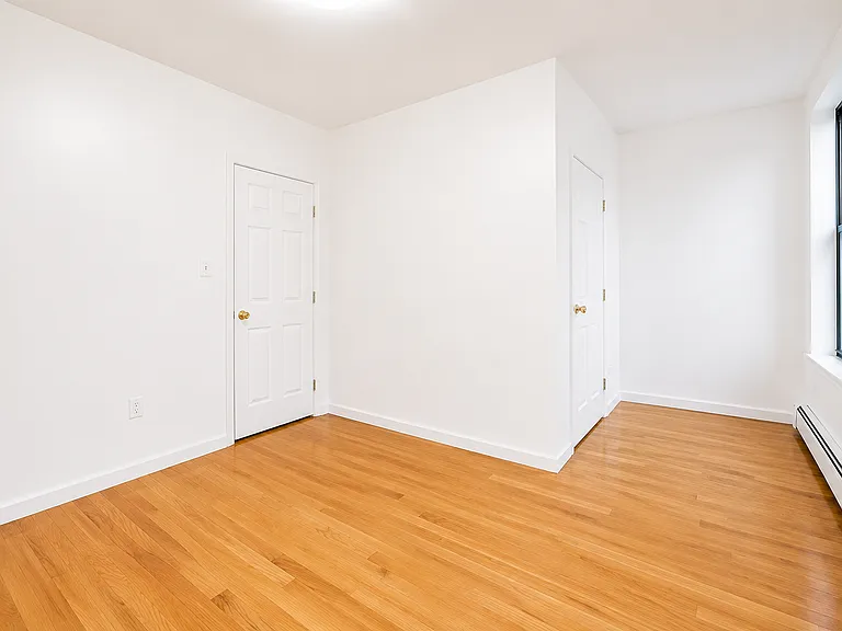 718 Quincy St #3 — Photo 4