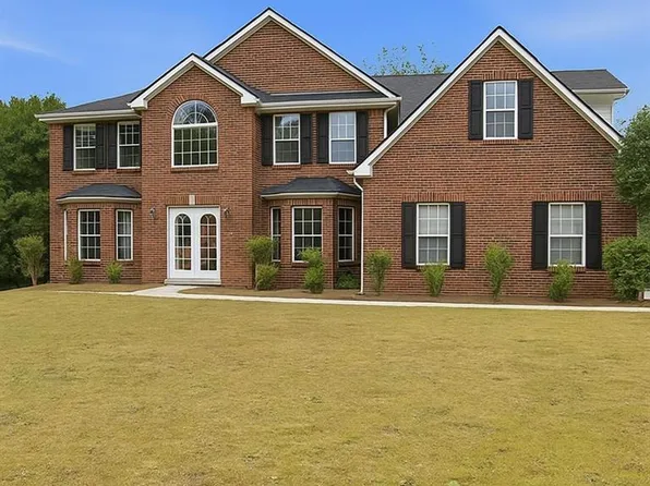 1592 Rogers Crossing Dr, Lithonia, GA 30058