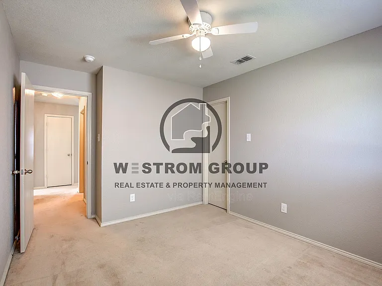 3104 Middleview Rd — Photo 35
