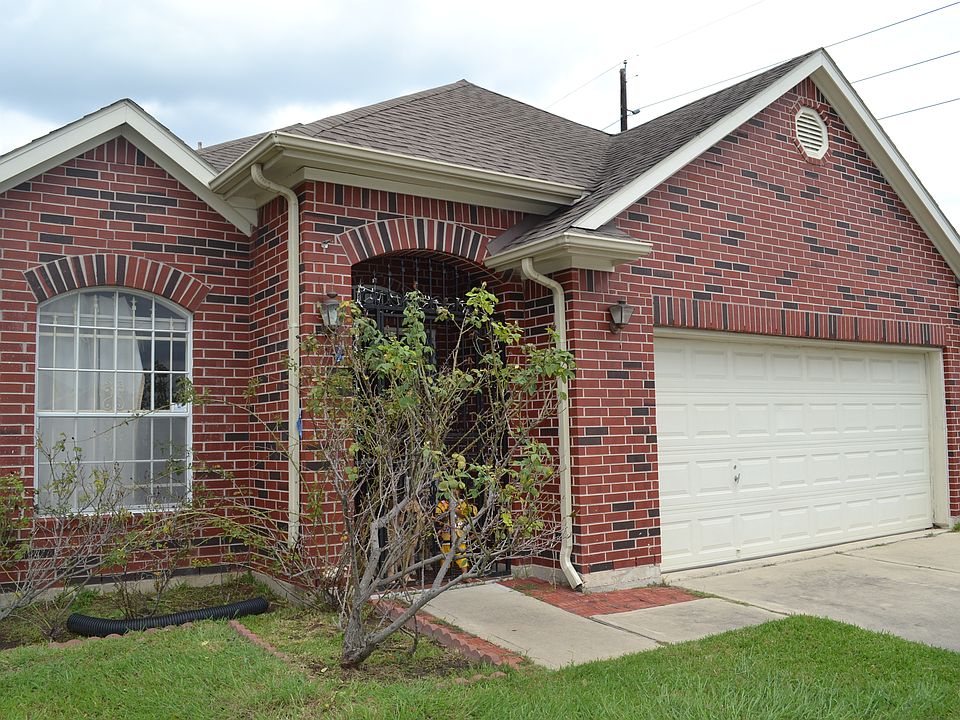1st image of 13602 Garden Springs Dr