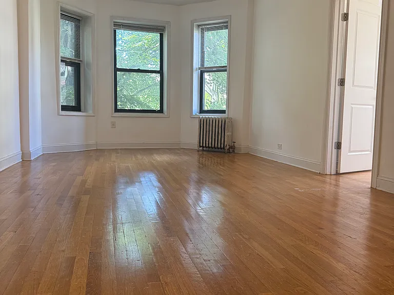 762 Brady Ave #426 — Photo 7