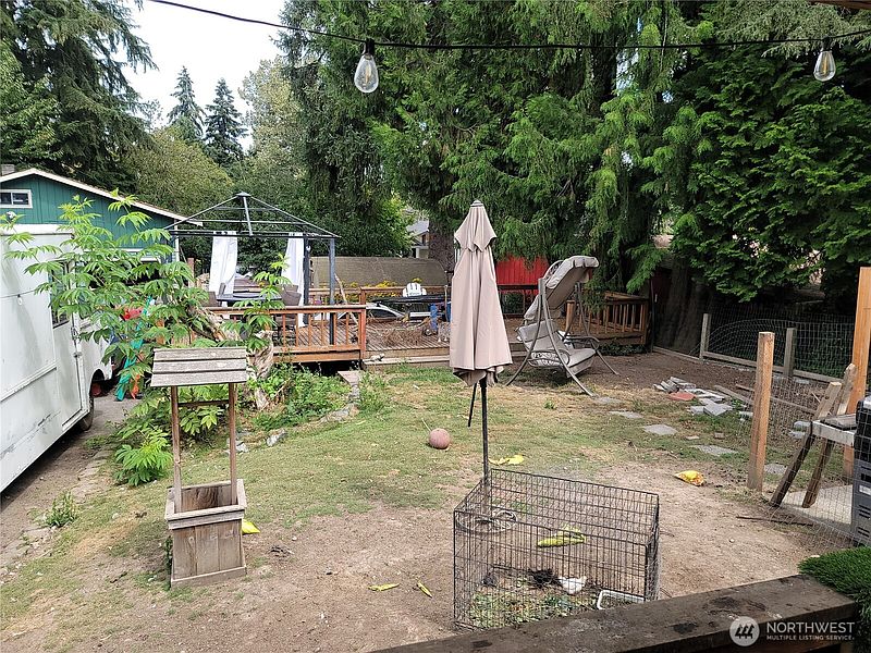 5th image of 1325 23rd Avenue SW