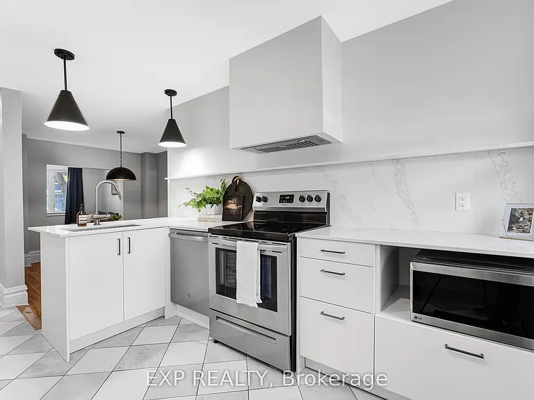 119 Hopewell Ave — Photo 11