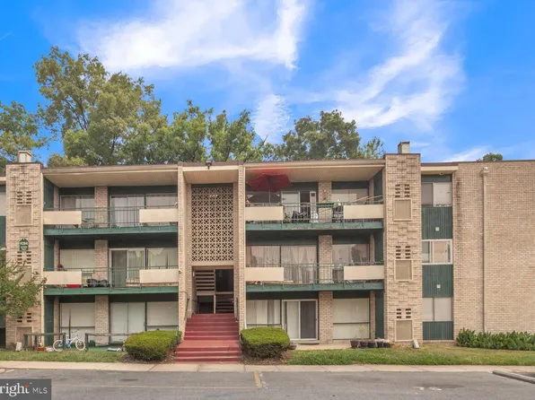 9284 Adelphi Rd APT 103, Hyattsville, MD 20783