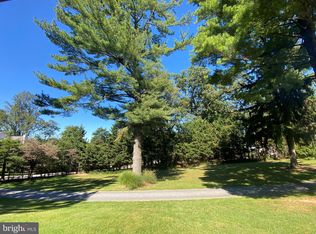 15 E Pleasant Hill Rd, Owings Mills, MD 21117