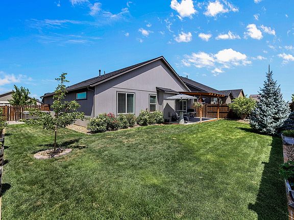 4th image of 2546 NW Glen Oak Ave