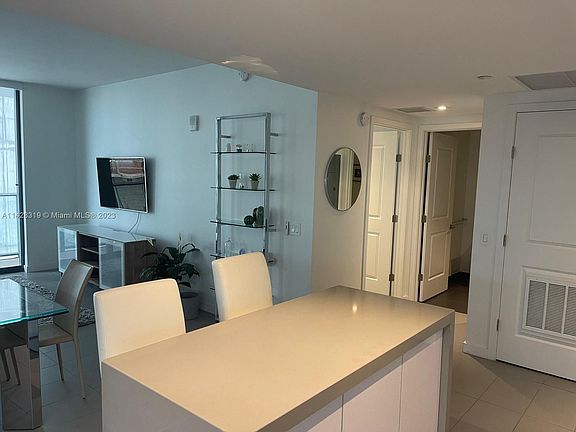 4th image of 1600 NE 1st Ave #2118