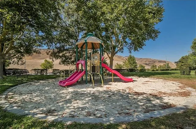 12022 Falcon Crest Way — Photo 56