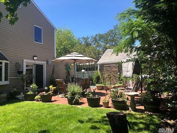 5th image of 80 Sealy Dr