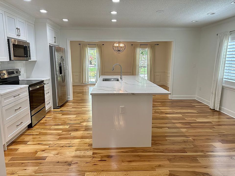 2nd image of 2108 Forest Club Dr #Home