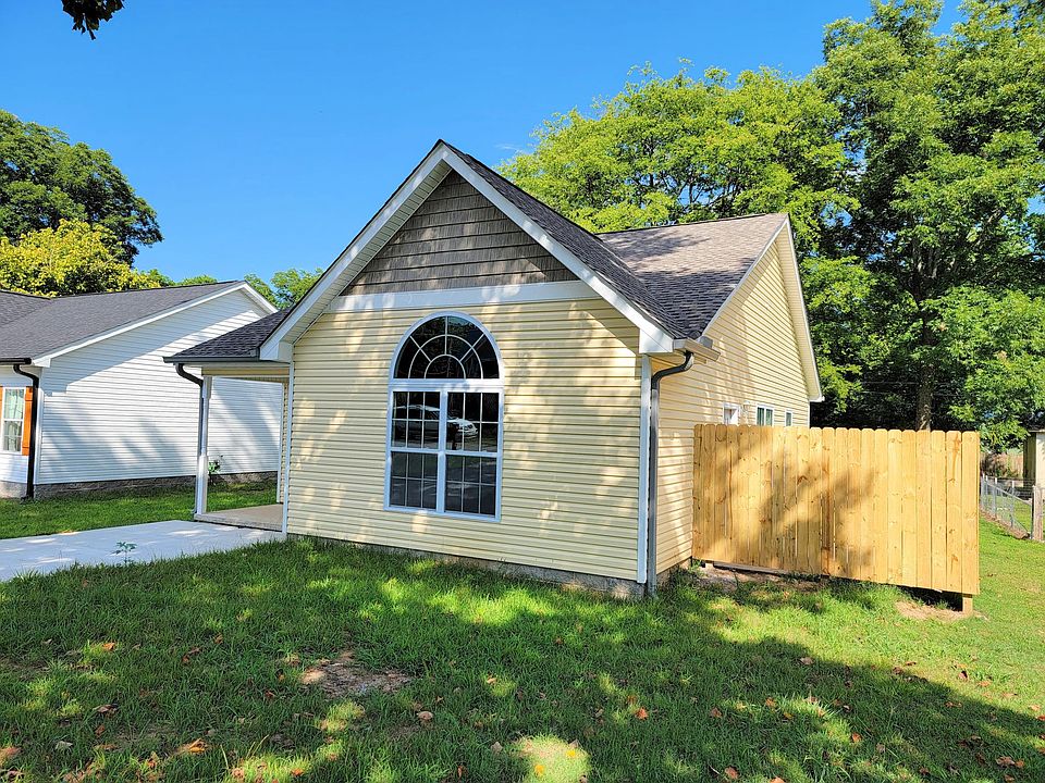 1st image of 203 Oak Ave